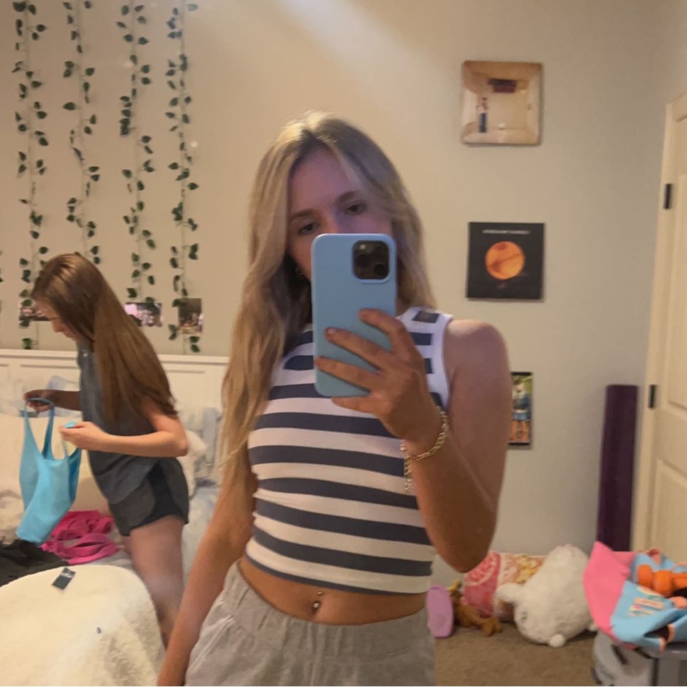 Meet your Posher, Mallory